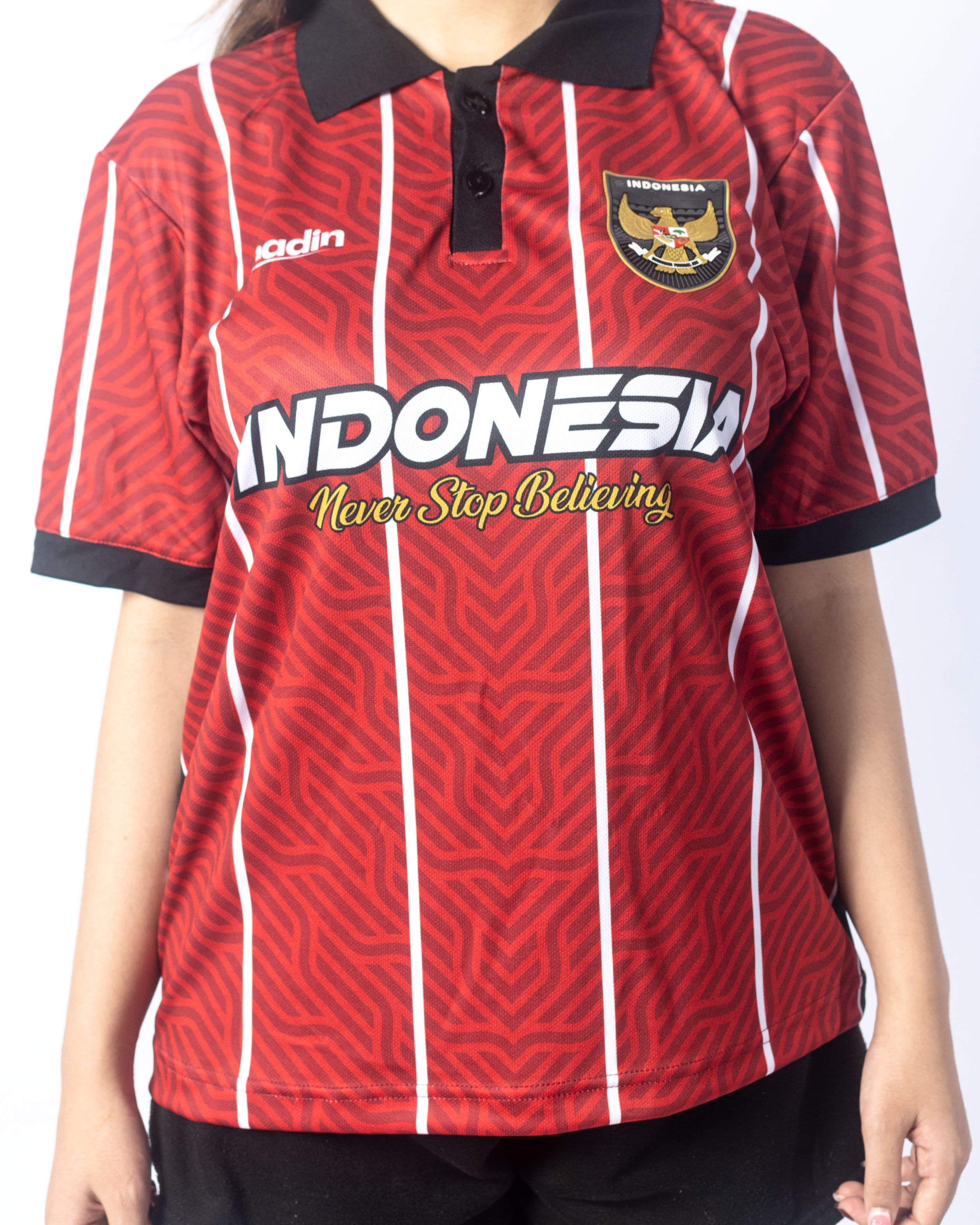 Jersey Supporter Timnas Merah Premium thumbnail 2